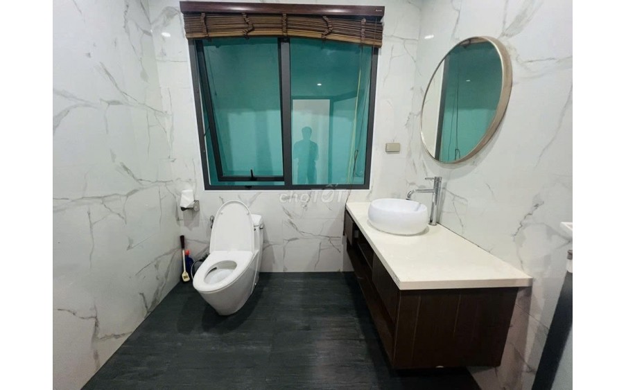 Cho thuê nhà ngõ ô tô làm VP, KD online, ở GĐ phố Trường Chinh, 4 tầng, 80m2, 4N, 3 WC, Full nội thất